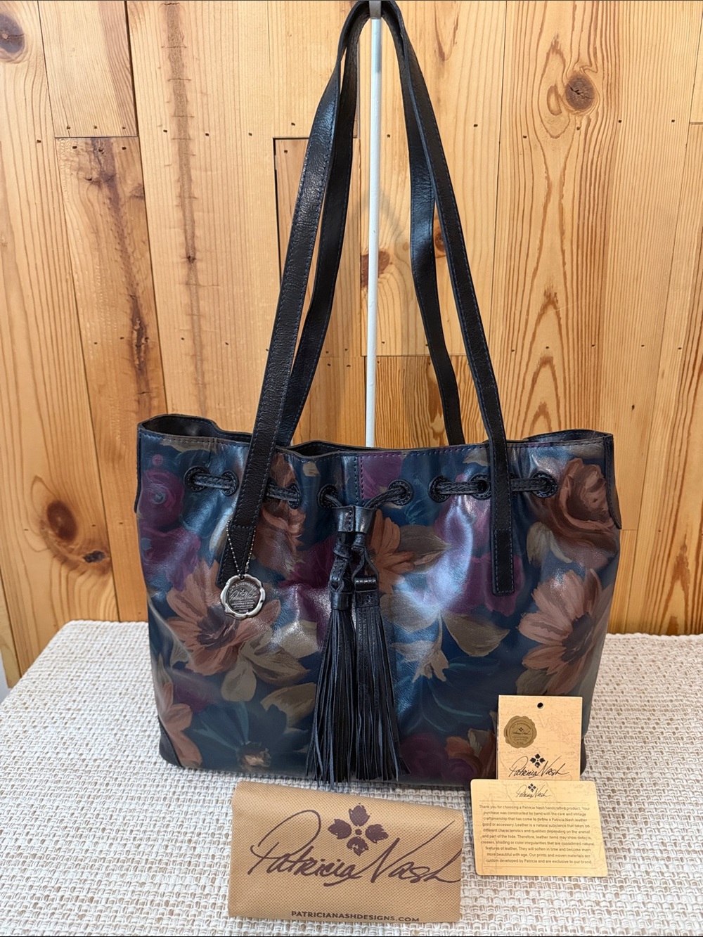 Patricia Nash Witney Floral Peruvian Paint Leather Tote Bag w/Drawstring /Tassel